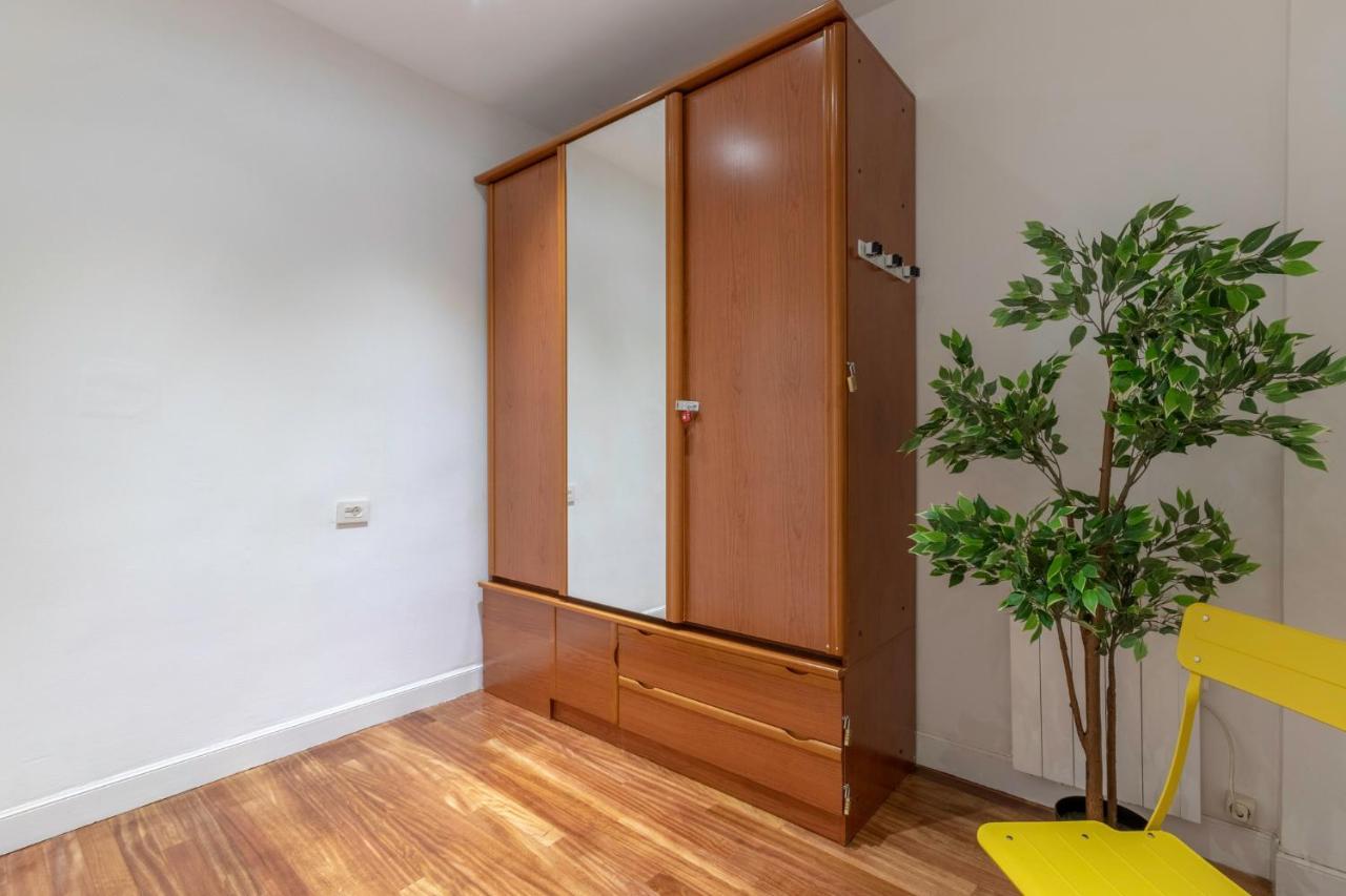Inar Centrico Apartamento Junto Ayuntamiento & Ria Більбао Екстер'єр фото