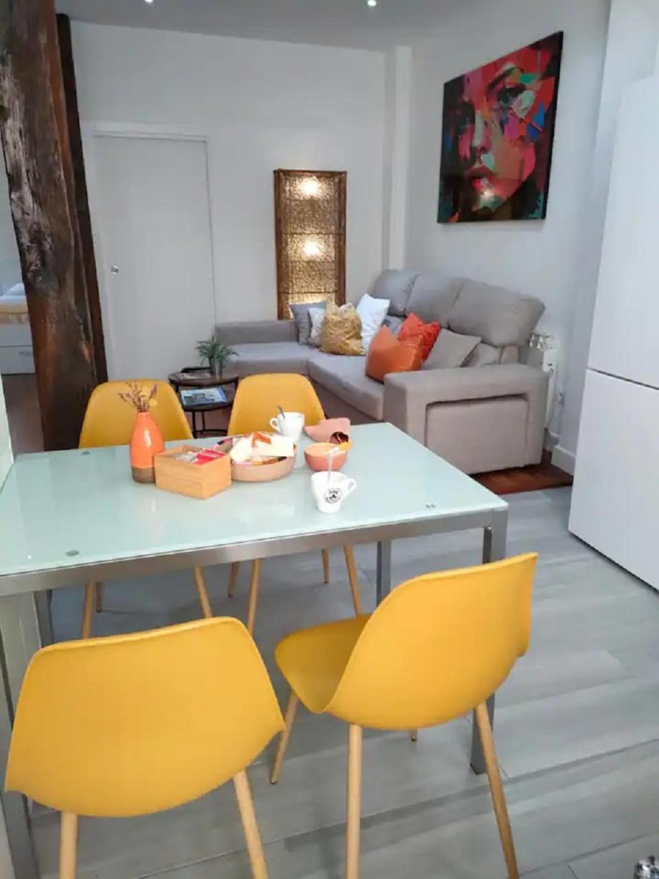 Inar Centrico Apartamento Junto Ayuntamiento & Ria Більбао Екстер'єр фото