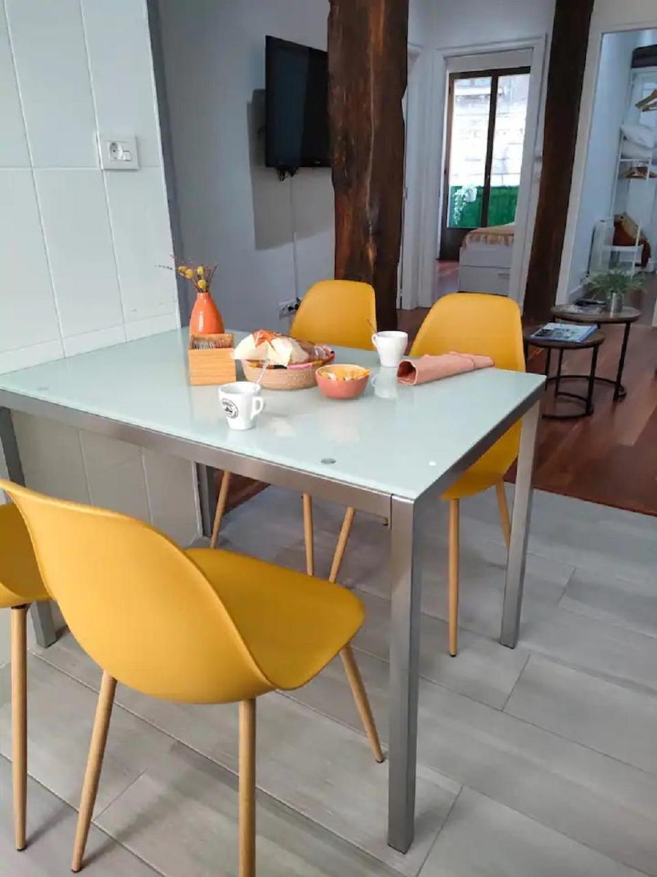 Inar Centrico Apartamento Junto Ayuntamiento & Ria Більбао Екстер'єр фото